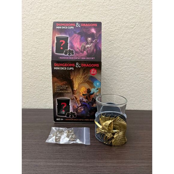 Wizards of the Coast Accessories - D&D Dungeons & Dragons Series 2 Blind Box Mini Dice Cup - Gold Dragon (Color)